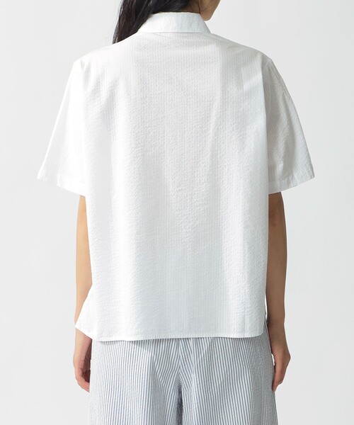 ECOALF(エコアルフ)の「MELANIA サッカー シャツ / MELANIA SEERSUCKER SHIRT WOMAN(シャツ/ブラウス・レディース・ホワイト/ダークネイビー・FREE)」の9枚目の写真