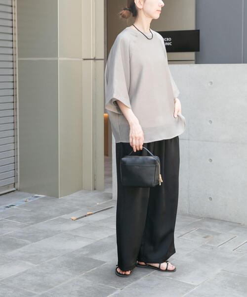 ITEMS URBANRESEARCH(アイテムズ アーバンリサーチ)の「オーガンジーレイヤードTシャツ(Tシャツ/カットソー・レディース・ベージュ/グレー/ホワイト・FREE)」の17枚目の写真