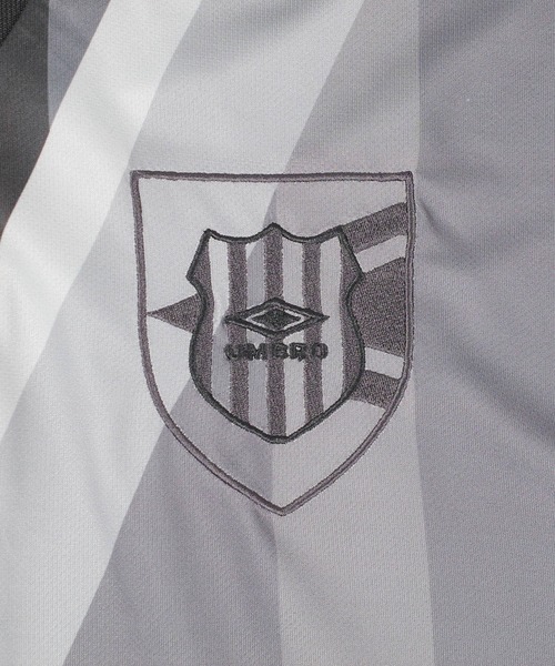 UMBRO(アンブロ)の「【T21】【umbro/アンブロ】MEN'S MASH UP JERSEY マッシュアップ ゲームシャツ UUM166508U(ポロシャツ・メンズ・ブラック・X-LARGE/LARGE/MEDIUM)」の5枚目の写真
