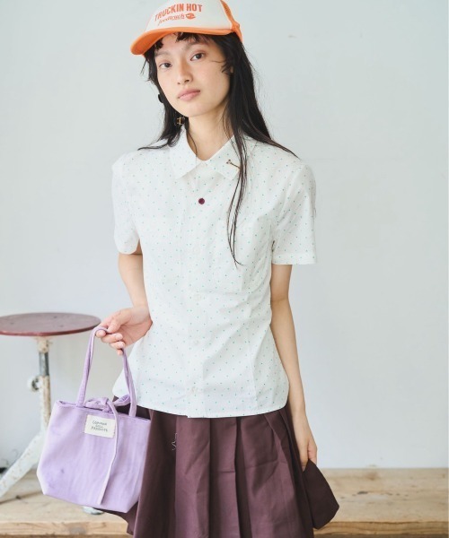 common gull products.（コモンガルプロダクツ）の「白昼の眠気にドットタイトシャツ（シャツ/ブラウス・レディース・アイボリー/ホワイト系/レッド系・SMALL/MEDIUM/LARGE）」の13枚目の写真