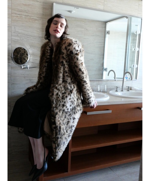miies miim(ミーエスミーム)の「mink like leopard scarf long coat(テーラードジャケット・レディース・レオパード・FREE)」の6枚目の写真
