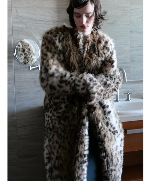 miies miim(ミーエスミーム)の「mink like leopard scarf long coat(テーラードジャケット・レディース・レオパード・FREE)」の2枚目の写真