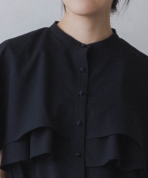 Sono（ソーノ）の「【SONO/ソーノ】【DRY POPLIN】ダブルフリルケープフレアブラウス（シャツ/ブラウス・レディース・ブラック/ネイビー/ホワイト・F）」の20枚目の写真