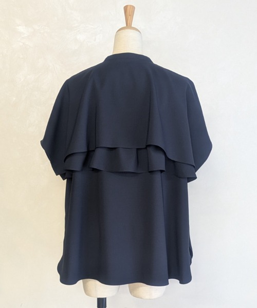 Sono（ソーノ）の「【SONO/ソーノ】【DRY POPLIN】ダブルフリルケープフレアブラウス（シャツ/ブラウス・レディース・ブラック/ネイビー/ホワイト・F）」の16枚目の写真