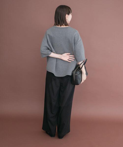 ITEMS URBANRESEARCH(アイテムズ アーバンリサーチ)の「ダンボールコクーンプルオーバー(Tシャツ/カットソー・レディース・ホワイト/ネイビー/グレー・FREE)」の19枚目の写真
