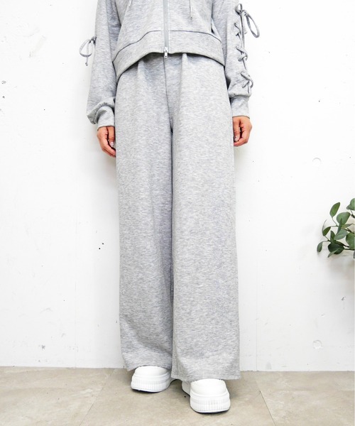 FUN(ファン)の「ラメストーンロゴパンツ(スウェットパンツ・レディース・ピンク/ブラック/グレー・M/S/L)」の2枚目の写真
