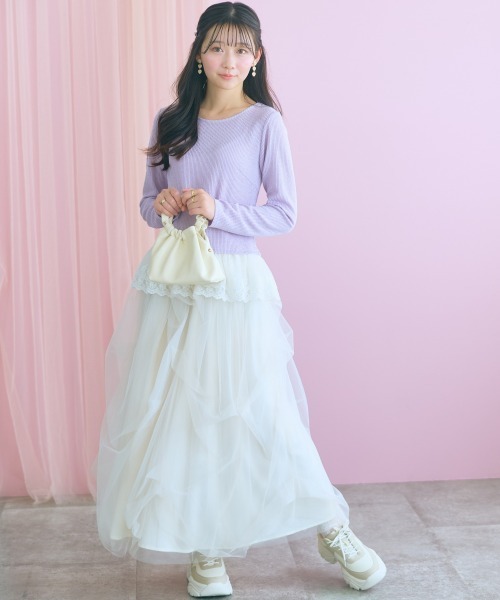 marun(マルン)の「<大きいサイズ>裾レース使いカットソートップス marun(Tシャツ/カットソー・レディース・ブラウン/ラベンダー・L/4L/3L/LL/5L)」の4枚目の写真
