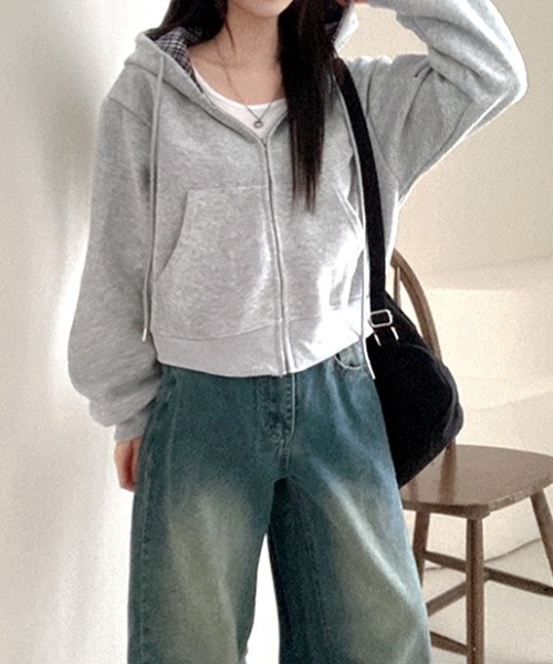 SHEENA（シーナ）の「チェック裏地ジップアップパーカー（パーカー・レディース・ネイビー/グレー/アイボリー・M）」の18枚目の写真