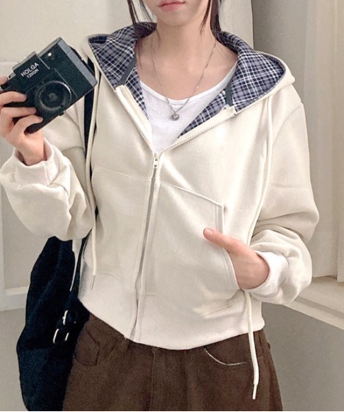 SHEENA（シーナ）の「チェック裏地ジップアップパーカー（パーカー・レディース・ネイビー/グレー/アイボリー・M）」の16枚目の写真
