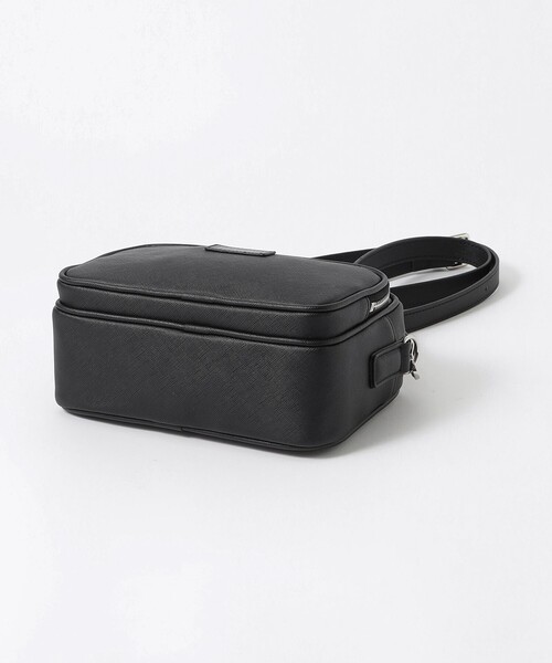 MACKINTOSH PHILOSOPHY(マッキントッシュ フィロソフィー)の「シンセティックシュリンクレザー デュアルショルダー(ショルダーバッグ・メンズ・ブラック/ダークネイビー・FREE)」の5枚目の写真