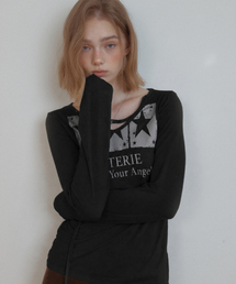 GRAPHIC V-NECK LONG SLEEVE TEE_BLACK