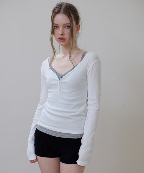 ROSEFRANTZ（ロゼフランツ）の「Basic V-neck Long Sleeve [Ivory]（Tシャツ/カットソー・レディース・アイボリー・SMALL/MEDIUM/X-SMALL）」の8枚目の写真