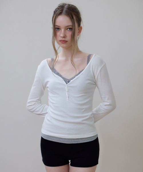 ROSEFRANTZ（ロゼフランツ）の「Basic V-neck Long Sleeve [Ivory]（Tシャツ/カットソー・レディース・アイボリー・SMALL/MEDIUM/X-SMALL）」の13枚目の写真