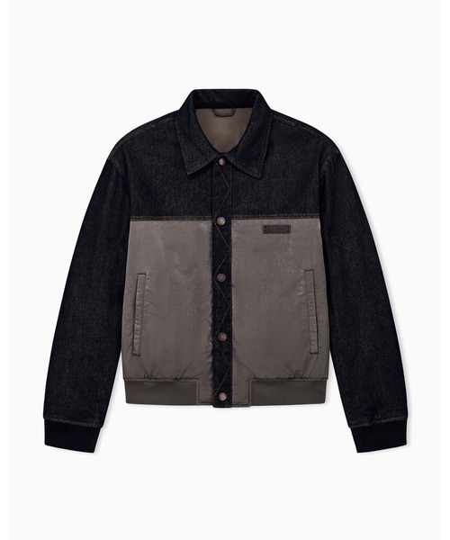 ARMANI EXCHANGE(アルマーニエクスチェンジ)の「【A|X アルマーニ エクスチェンジ】ライトパファー デニムジャケット(デニムジャケット・メンズ・グレイッシュベージュ・X-SMALL/X-LARGE/SMALL/MEDIUM/LARGE)」の2枚目の写真