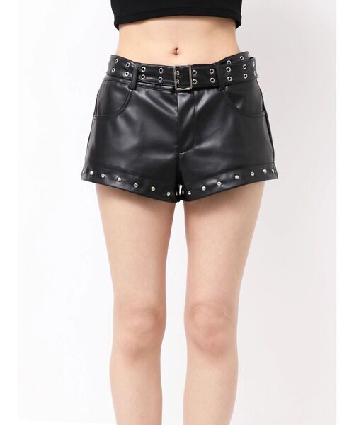 GYDA(ジェイダ)の「bijou designフェイクレザーショートパンツ(その他パンツ・レディース・ブラック・MEDIUM/SMALL)」の13枚目の写真
