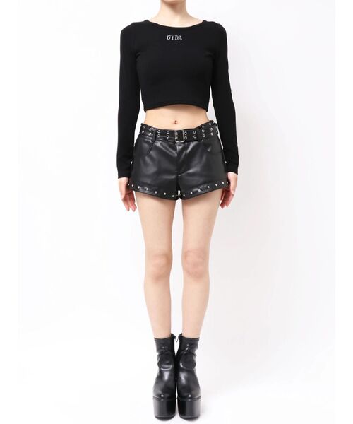 GYDA(ジェイダ)の「bijou designフェイクレザーショートパンツ(その他パンツ・レディース・ブラック・MEDIUM/SMALL)」の8枚目の写真