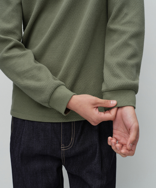 MUSINSA STANDARD（ムシンサスタンダード）の「サーマルベーシッククルーネック長袖Tシャツ[オリーブ]（Tシャツ/カットソー・メンズ・その他・MEDIUM/LARGE/X-LARGE/2XL）」の6枚目の写真