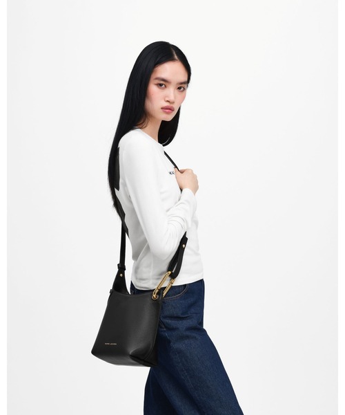 MARC JACOBS(マークジェイコブス)の「SCENE SMALL BUCKET/シーン スモール バケット(ショルダーバッグ・レディース・ブラック/セージグリーン/ホワイト・ONE SIZE)」の15枚目の写真