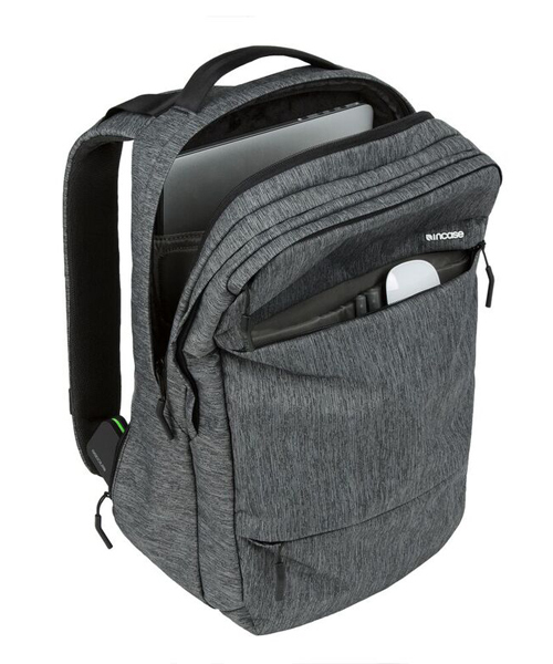 incase(インケース)の「CL55569 City Collection Backpack(バックパック/リュック・メンズ・グレー・ONE SIZE)」の13枚目の写真
