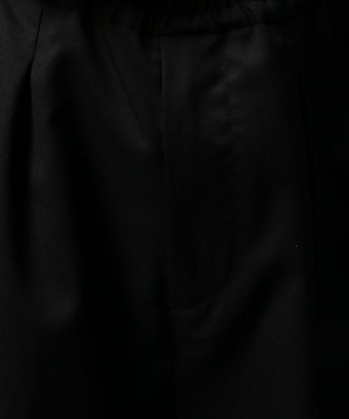 MONKEY TIME（モンキータイム）の「＜monkey time＞ TW サージ 1プリーツ ワイド パンツ◆（その他パンツ・メンズ・ブラック/グレー・LARGE/MEDIUM/SMALL）」の7枚目の写真