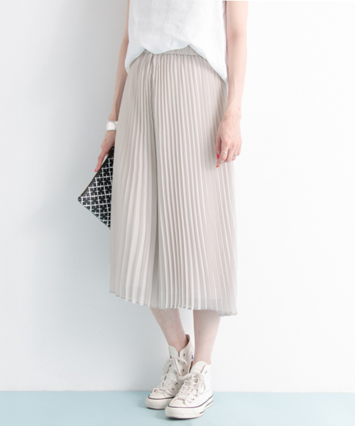 URBAN RESEARCH（アーバンリサーチ）の「UR プリーツスカーチョ（その他パンツ・レディース・グレー系その他/ネイビー/ピンク・FREE）」の4枚目の写真