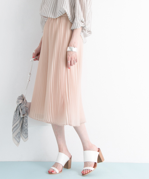 URBAN RESEARCH（アーバンリサーチ）の「UR プリーツスカーチョ（その他パンツ・レディース・グレー系その他/ネイビー/ピンク・FREE）」の13枚目の写真