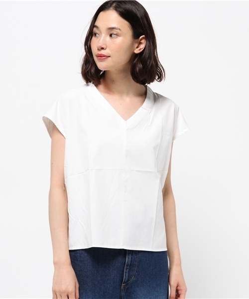 titivate（ティティベイト）の「Vﾈｯｸﾉｰｽﾘｰﾌﾞｼｬﾂﾌﾞﾗｳｽ（シャツ/ブラウス・レディース・オフホワイト/ストライプ/ブラック・FREE）」の8枚目の写真