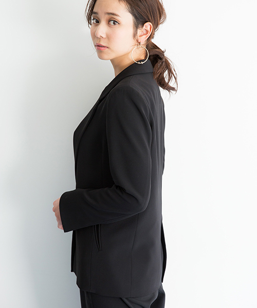 STUDIOUS（ステュディオス）の「ウォッシャブルストレッチテーラードジャケット（テーラードジャケット・レディース・ブラック/ホワイト/グレー・0/1）」の15枚目の写真