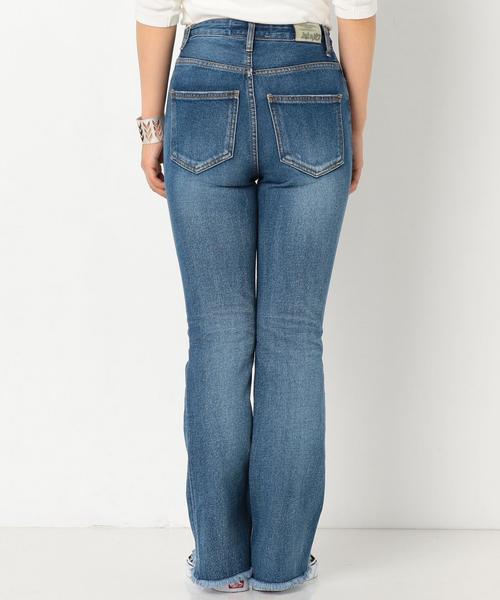 Another Edition(アナザーエディション)の「BOOTS CUTデニムパンツ ◆(デニムパンツ・レディース・ライトブルー/コバルトブルー・MEDIUM/SMALL)」の12枚目の写真