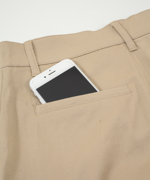 titivate（ティティベイト）の「ベーシックストレートパンツ（その他パンツ・レディース・ベージュ/ライトグレー/カーキ/ブラック/ライトベージュ/アイボリー・S/L/M）」の7枚目の写真