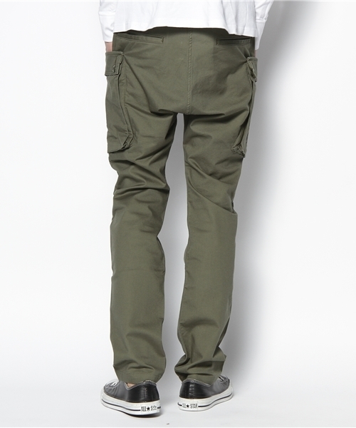 BEAUTY&YOUTH UNITED ARROWS(ビューティーアンドユースユナイテッドアローズ)の「MT ストレッチ ルーズスキニー カーゴ(カーゴパンツ・メンズ・オリーブ・SMALL/MEDIUM/LARGE)」の3枚目の写真