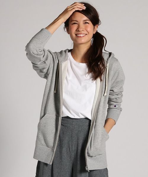 Champion（チャンピオン）の「【Champion】プレーンスウェットジップパーカー（パーカー・レディース・キナリ/パープル/ネイビー/グレー/ピンク/イエロー・MEDIUM/LARGE/SMALL）」の3枚目の写真