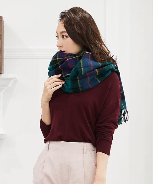 KOBE LETTUCE（コウベレタス）の「チェック柄大判ストール（マフラー・レディース・A/F/G/I/J/M/N/O/P/T/E/U/C/V/R/H/Q/D/B/L/S/K/その他5/その他6/その他9/その他3/その他14/その他10/その他12/その他2/その他11/その他13/その他7/その他8/その他1/その他4/ブラック/その他16/その他17/その他18/ベージュ/その他15/その他19/その他20/その他21/その他22/その他23/その他24/その他29/その他27/その他28/その他25/その他26/パープル系その他/ブラック系その他・FREE）」の12枚目の写真