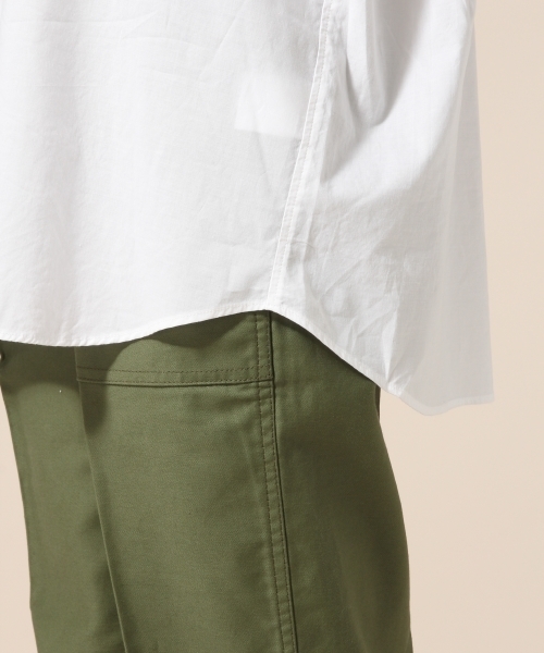 LOWRYS FARM(ローリーズファーム)の「BIGシャツ 784115 (シャツ/ブラウス・レディース・オフホワイト/ネイビー/レッド/ブラック・LARGE/MEDIUM)」の12枚目の写真