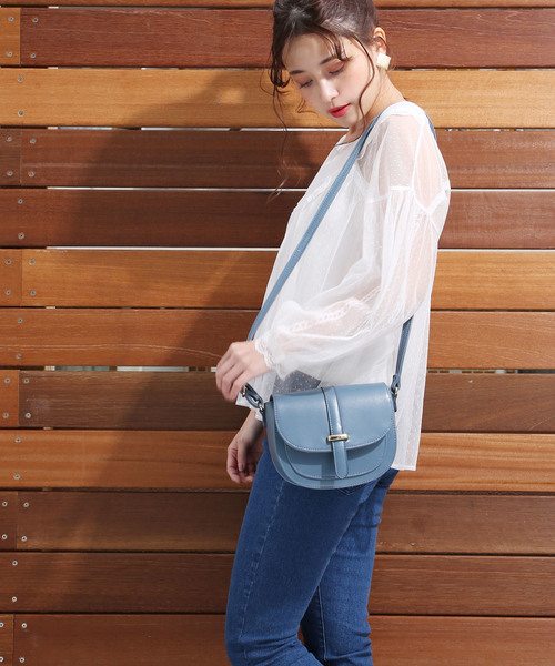 one after another NICE CLAUP(ワンアフターアナザーナイスクラップ)の「まるっこショルダーバッグ(ショルダーバッグ・レディース・ブラック/ベージュ/ブルー系その他・FREE)」の3枚目の写真