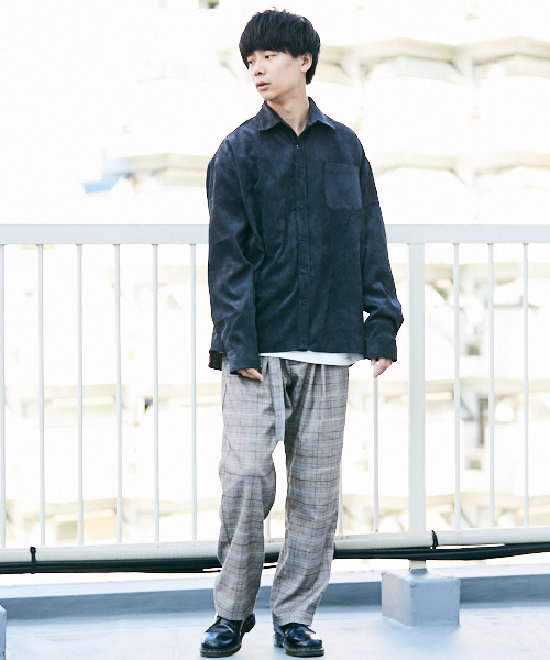 kutir（クティール）の「BIG SHIRTS / チェックビッグシャツ　柄アソート（シャツ/ブラウス・メンズ・ホワイト系その他/ベージュ系その他/ブルー系その他/ダークブラウン/ブラック/モカ/キャメル・MEDIUM/LARGE）」の3枚目の写真