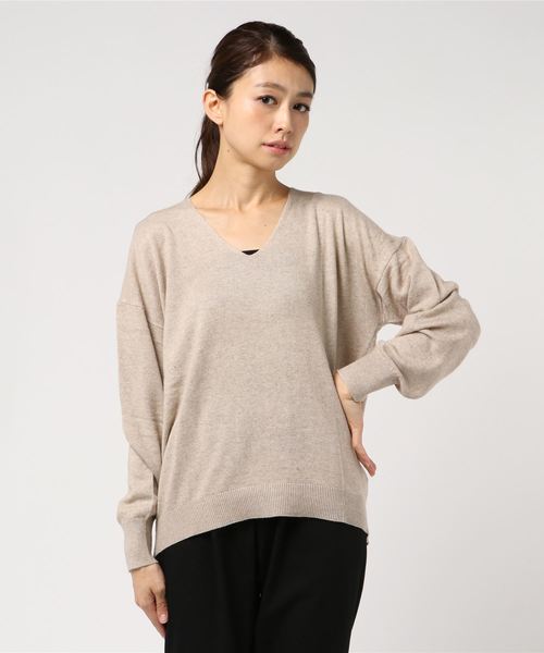 YECCA VECCA（イェッカヴェッカ）の「抜き衿ニットプルオーバー（ニット/セーター・レディース・ブラック/ベージュ/イエロー/ラベンダー/杢グレー・FREE）」の16枚目の写真