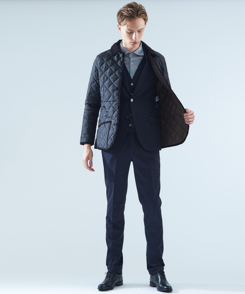 Traditional Weatherwear（トラディショナルウェザーウェア）の「【TWW】WAVERLY キルティングジャケット（ブルゾン・メンズ・ブラック/ネイビー・40/38/36）」の4枚目の写真