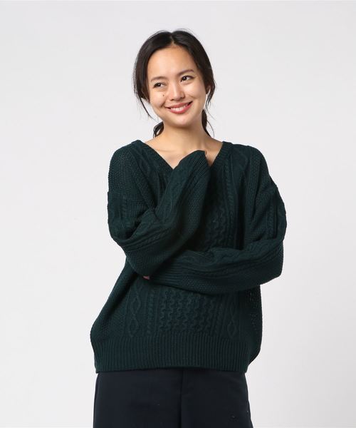 KOBE LETTUCE（コウベレタス）の「選べる2TYPE[Vネック/タートルネック]ゆるシルエットケーブルニットトップス＊レディース/セーター/長袖[C3274]神戸レタス（ニット/セーター・レディース・アイボリー/グレイッシュベージュ/キャメル/モスグリーン/パープル/チャコールグレー/ネイビー/ホワイト系その他/ベージュ系その他/イエロー系その他/グリーン系その他/パープル系その他/グレー系その他/ブルー系その他・FREE）」の7枚目の写真
