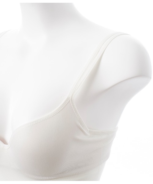 PEACH JOHN(ピーチジョン)の「【しっかり盛れるカップ付きキャミ!お気に入り登録者数1.4万人】ワークブラキャミソール(インナーウェア/肌着・レディース・ベージュ/オフホワイト/ブラック/ブルー/ヘザーグレー/モカ/ピンクベージュ・MEDIUM/SMALL/MG/SG)」の10枚目の写真