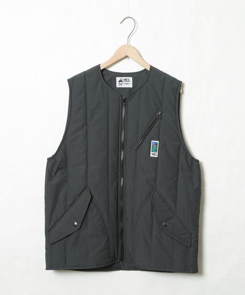MEI（メイ）の「【GO OUT3月号掲載】MEI（メイ）別注アウトドアベスト（ダウンベスト・メンズ・ダークグレー/オリーブ・SMALL/X-LARGE/LARGE/MEDIUM）」の19枚目の写真
