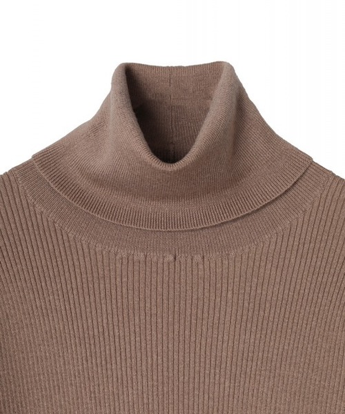 CLANE(クラネ)の「TURTLE RIB KNIT TOPS(ニット/セーター・レディース・ブラック/ベージュ/ピンク・1/2)」の7枚目の写真