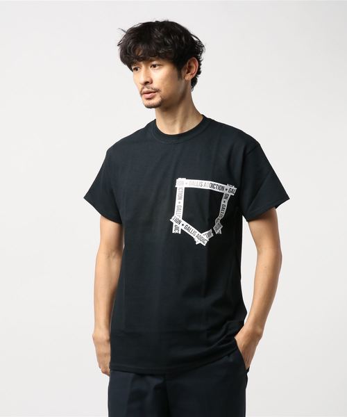 GALLIS ADDICTION(ガリスアディクション)の「GA ロゴポケットTEE(Tシャツ/カットソー・メンズ・ホワイト/ブラック・M/L)」の1枚目の写真