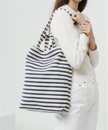 DUCK BAG 26.ホワイト×ネイビー