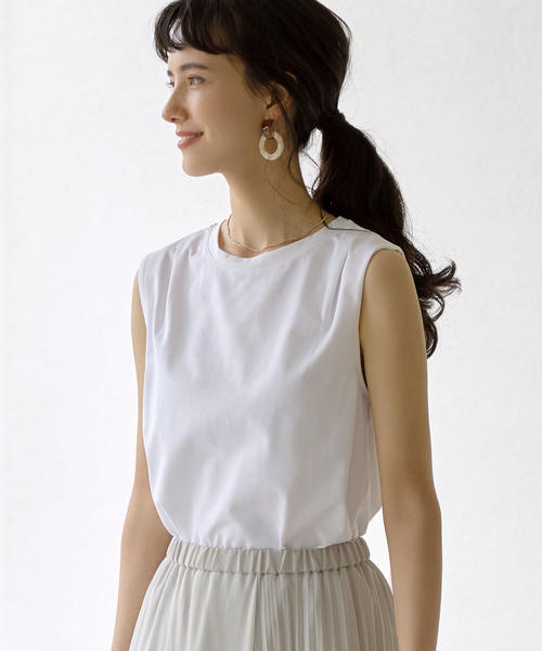 green label relaxing（グリーンレーベルリラクシング）の「FM テンジク カタタック ノースリーブカットソー（Tシャツ/カットソー・レディース・ブラック/ベージュ/その他1/オフホワイト/ケリー/ブラウン・FREE）」の2枚目の写真