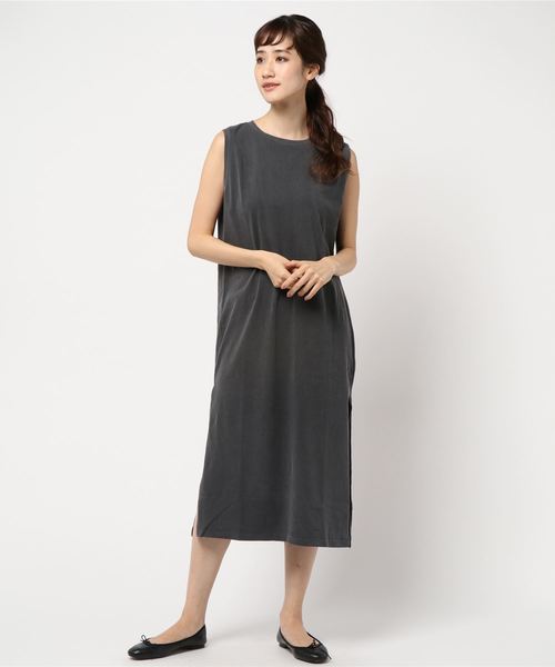 LOWRYS FARM(ローリーズファーム)の「ピグメントワンピノースリーブ 840396(ワンピース・レディース・ブラック/ベージュ/ブルー/アイボリー・FREE)」の8枚目の写真