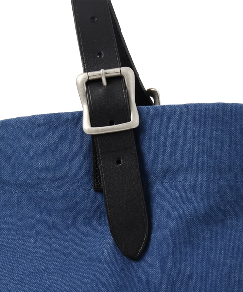PORTER（ポーター）の「PORTER BRIDGE TOTE BAG LARGE <B印 YOSHIDA SELECT>（トートバッグ・メンズ・ベージュ/ブルー/ブラック・ONE SIZE）」の7枚目の写真