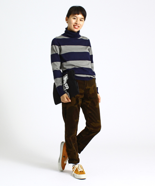 BEAMS BOY(ビームスボーイ)の「BEAMS BOY / 14ゲージ ボーダー タートルニット(ニット/セーター・レディース・ナチュラル/グリーン系その他/ネイビー・ONE SIZE)」の15枚目の写真