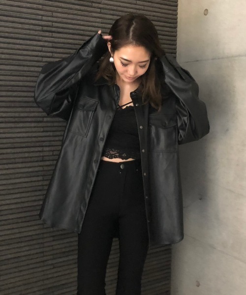 ENVYM（アンビー）の「フェイクレザーＳＨ ＪＫ（テーラードジャケット・レディース・ベージュ/グレー/ブラック・FREE）」の10枚目の写真