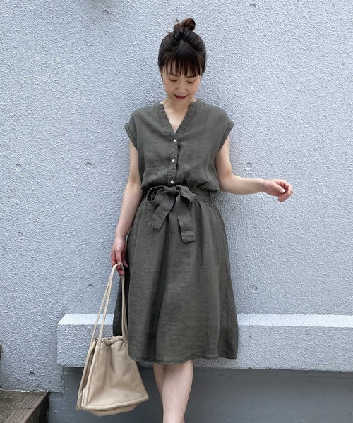 PICCIN（ピッチン）の「フレンチリネンウエストリボンワンピース（ワンピース・レディース・パープル/ネイビー/カーキ/ブルー/ブラック系その他/ブルー系その他・M/L）」の17枚目の写真